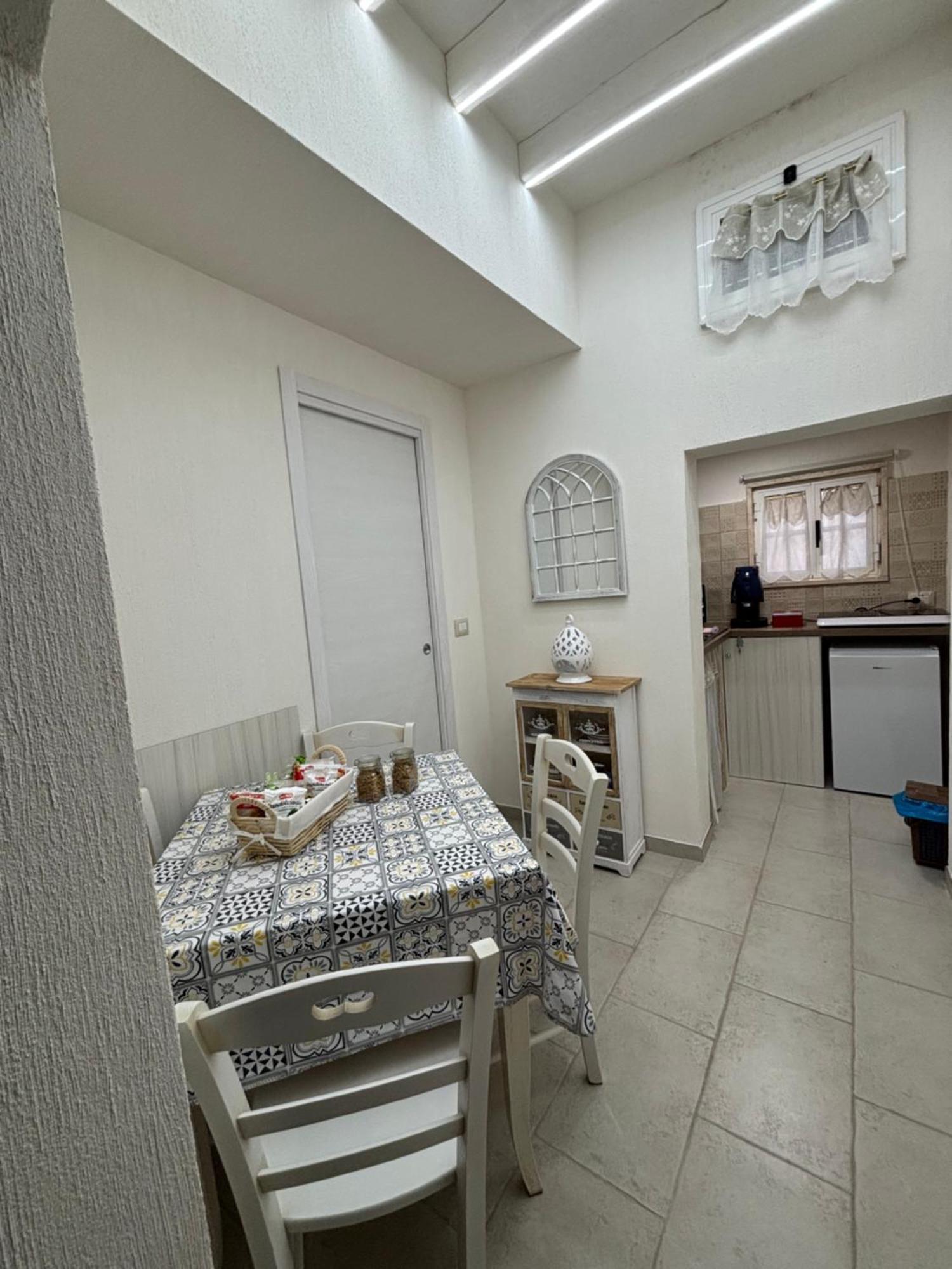Suite Cavour Luxury Home Tarente Buitenkant foto